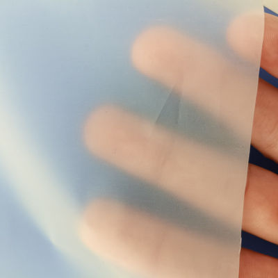 Emballage Matériaux premiers Feuille en PE translucide blanche pour produits d'hygiène