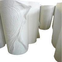 Film de base en PE sous la couche arrière de la couche de couche pour améliorer l'efficacité de la perméabilité à l'air