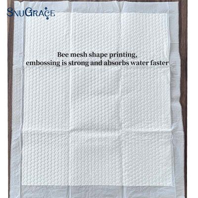 Des serviettes pour incontinence à usage unique imprimées pour adultes et un détecteur anti-fuite à grande quantité