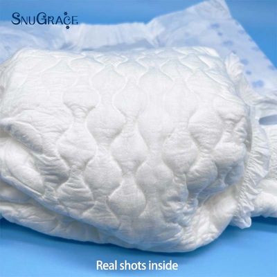 Couches pour adultes à usage unique douces et respirantes pour l' incontinence hospitalière 6000 ml Absorbant