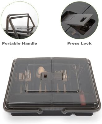 Optimisez votre tiroir de cuisine avec un plateau de vaisselle et un porte-disque portable