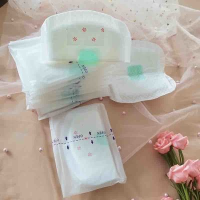 Tissu non tissé de pulpe de fluff imprimé sur mesure