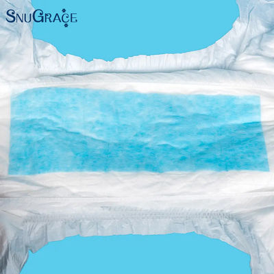 Des couches médicales pour adultes SnuGrace confortables et non toxiques avec membrane inférieure en PE