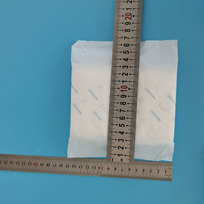 Les serviettes de maternité pour l'hôpital vous gardent fraîche et propre