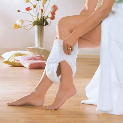 Incontinence Les gens s'occupent de la haute absorbance Des couches pour adultes jetables avec une feuille arrière en PE