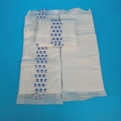 Des serviettes de maternité jetables de style ultra épais sans ailes pour les périodes d'écoulement intense pendant la nuit