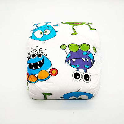 Une couche pour adultes à usage unique avec un design de dessin animé mignon et une grande absorption