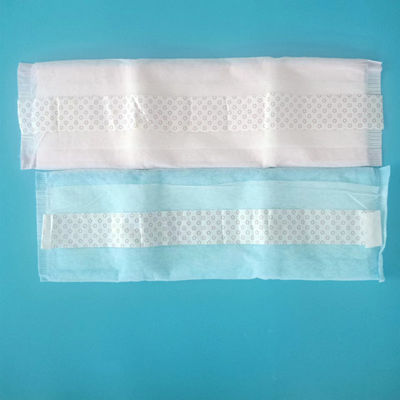 Les grosses serviettes de maternité jetables avec noyau super absorbant sont disponibles en vrac