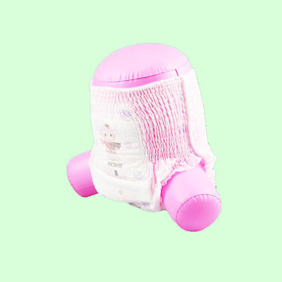 Une couche de couches pour bébés en pull-up