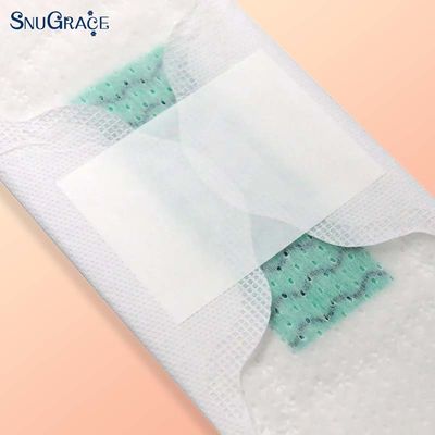 Super-absorbant de base de tissu non tissé Surface sanitaire à ions négatifs serviette sanitaire