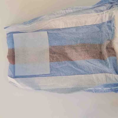Couche pour chien avec feuille de dessus non tissée douce et indicateur d'humidité réglable inclus