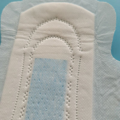 - Des serviettes hygiéniques poly-flexibles
