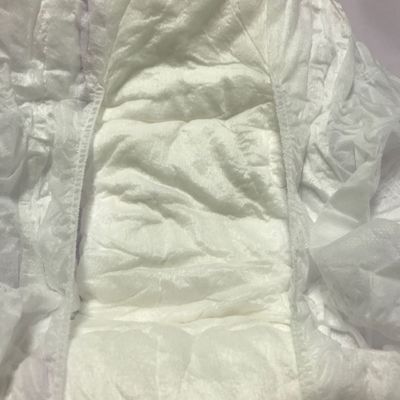 Pantalons menstruels pour femmes en tissu non tissé avec pulpe de fluff et certifié SAP ISO CE