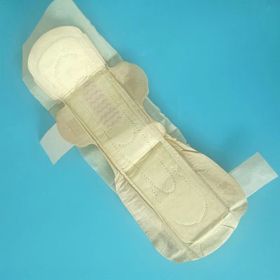 Des serviettes hygiéniques en bambou certifiées CE ISO9001 pour femmes option personnalisée et écologique