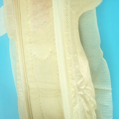 Des serviettes hygiéniques en bambou certifiées CE ISO9001 pour femmes option personnalisée et écologique