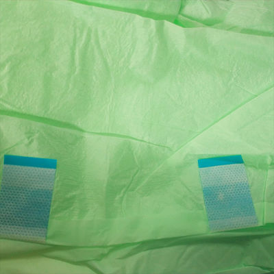 Couche pour adultes imprimée en tissu non tissé pour un maximum de confort et de gestion de l'incontinence
