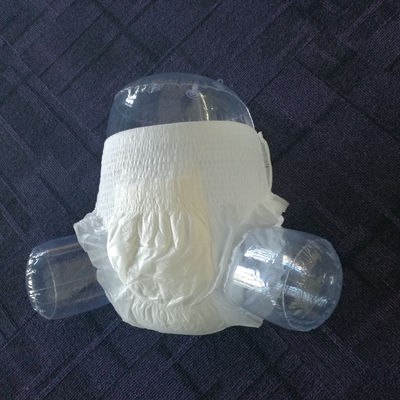Produits pour l' incontinence imprimés en blanc, couches pour adultes taille XL 1000 ml avec pulpe de fluff