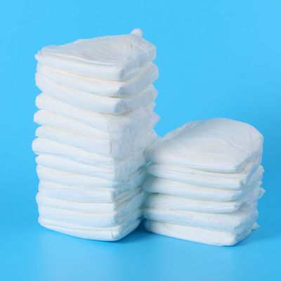 Une couche de culotte jetable pour adultes pour un soutien confortable à l'incontinence