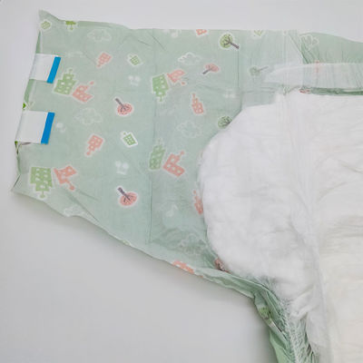 Couches pour adultes en tissu non tissé doux et personnalisables selon les besoins du client