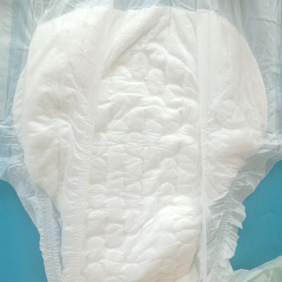 Une absorption élevée, douce, respirante, pour adultes, couche d'incontinence.