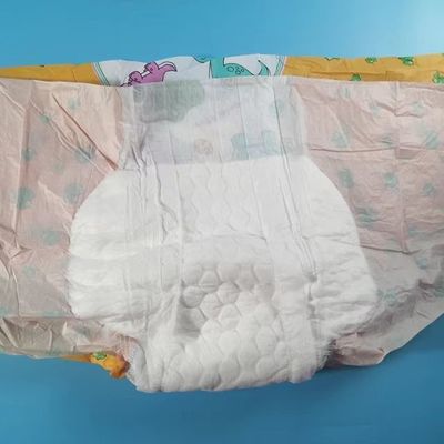Couche d'hôpital pour adultes en tissu non tissé à haute absorption 6500 ml et feuille arrière en PE
